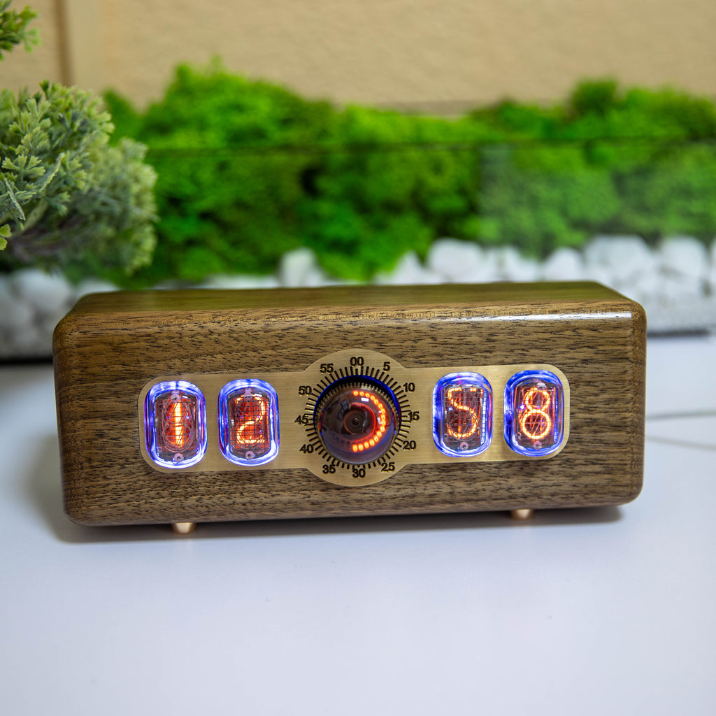 Handmade IN-12 nixie tube clock Pulsar with Decatron and orange glow in a wooden case - view 4
