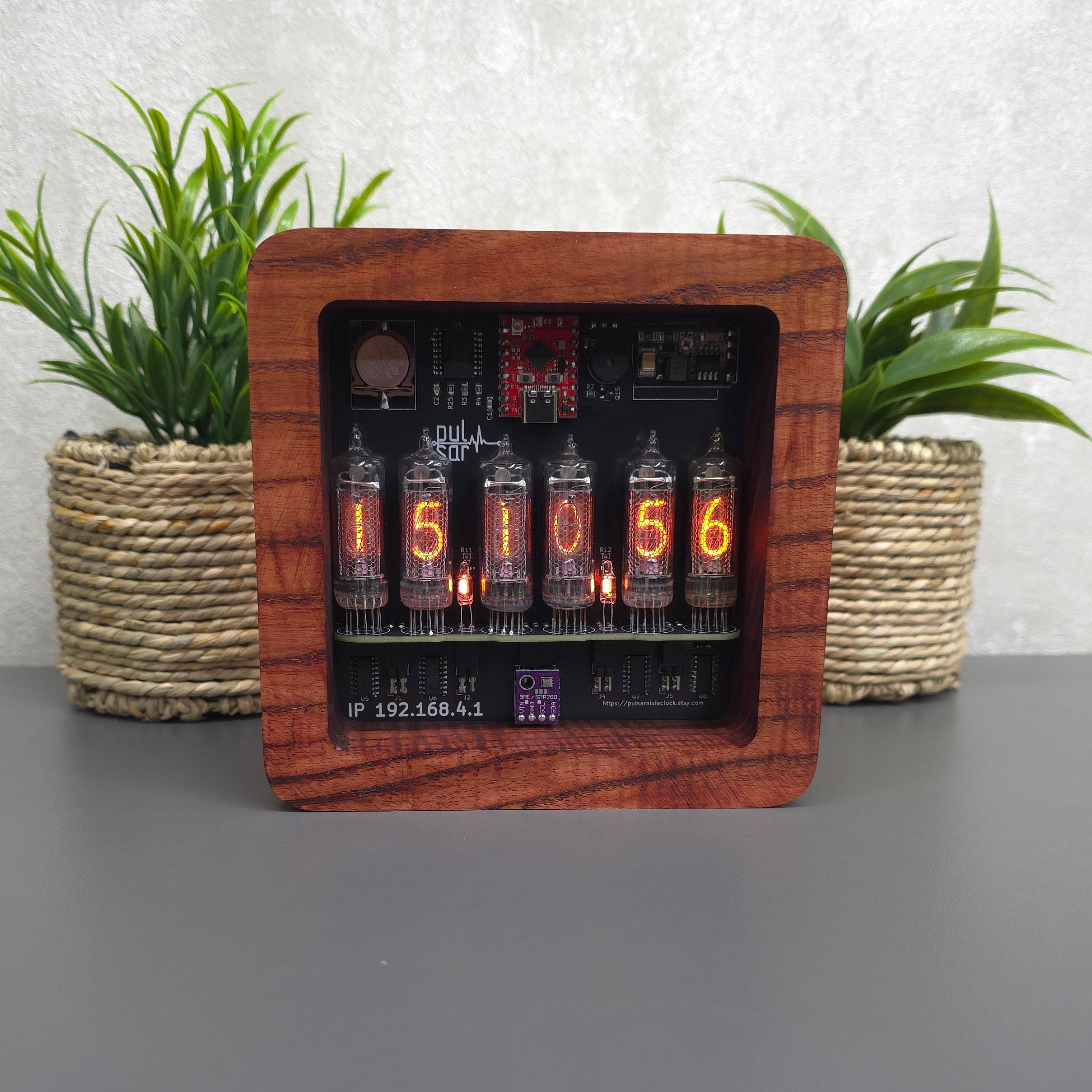 Nixie Tube Clock Pulsar IN-16 6-tubes