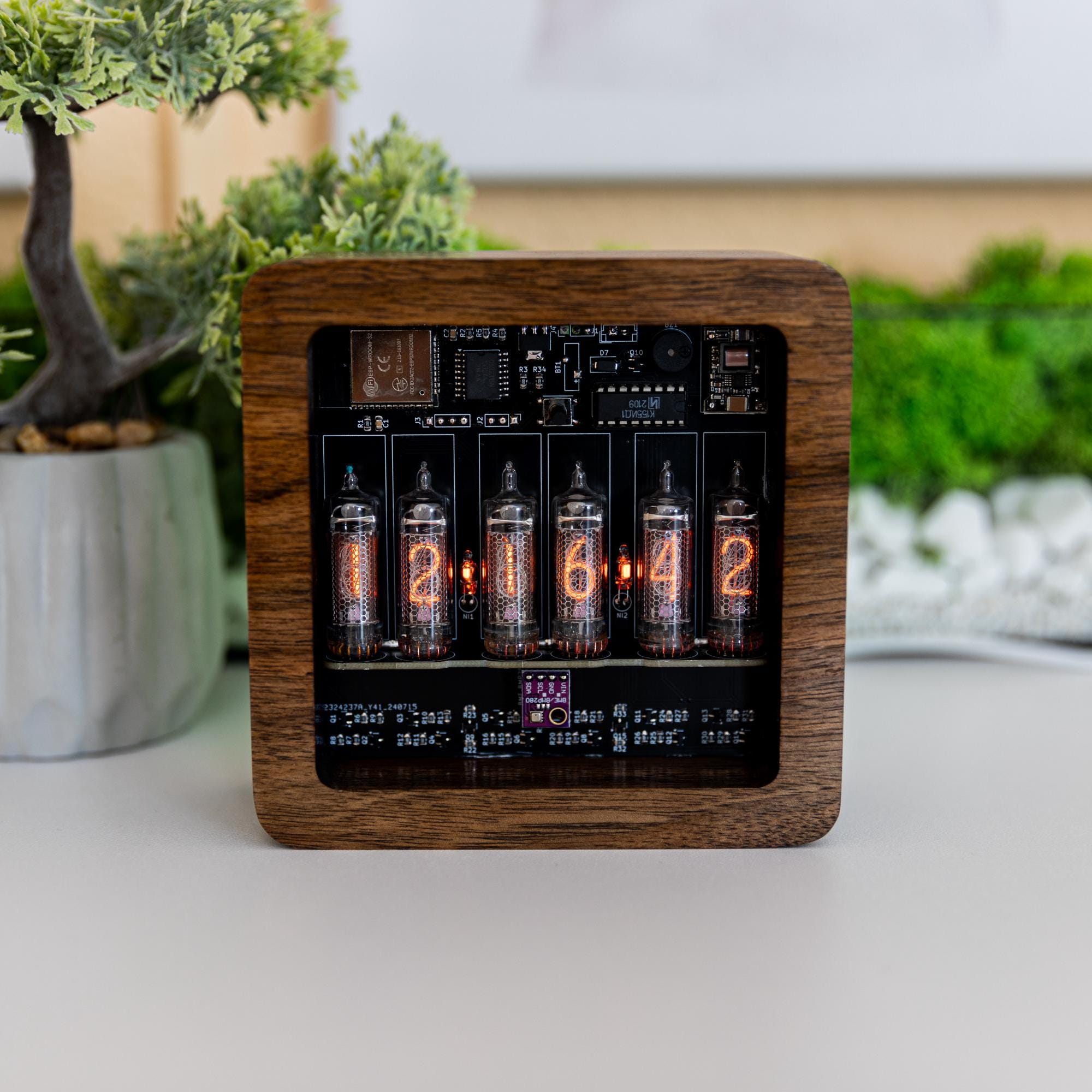 Nixie Tube Clock Pulsar IN-16 6-tubes